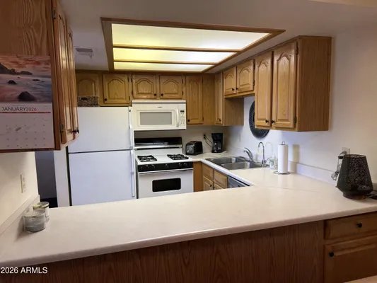 Property Slideshow image 2 of 22 | 318 e lancaster ct, Florence, AZ, 85132