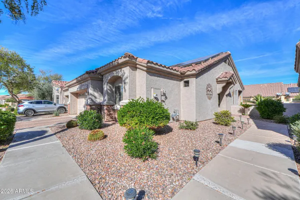 Property Slideshow image 3 of 54 | 1570 e earl dr, Casa Grande, AZ, 85122