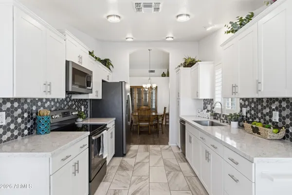 Property Slideshow image 2 of 27 | 8340 w taro ln, Peoria, AZ, 85382