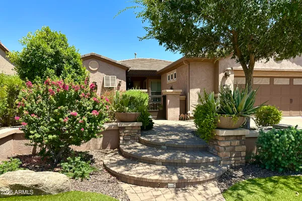 Property Slideshow image 3 of 27 | 29989 n whipsaw rd, Peoria, AZ, 85383