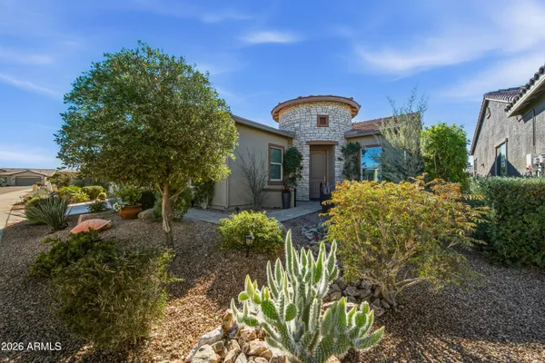 Property Slideshow image 2 of 28 | 41903 w rosewood ln, Maricopa, AZ, 85138