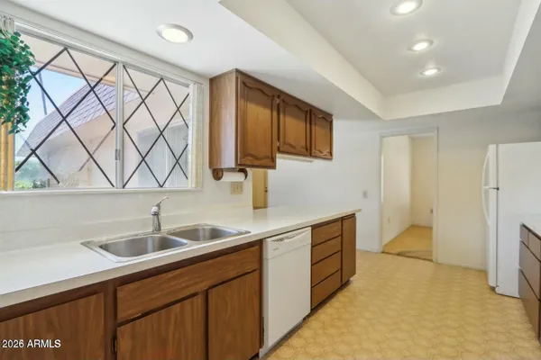 Property Slideshow image 2 of 19 | 9706 w long hills dr, Sun City, AZ, 85351