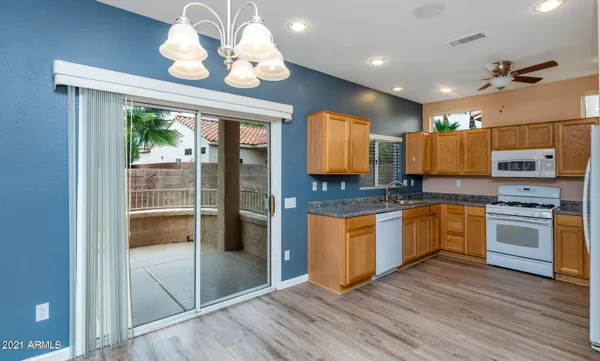 Property Slideshow image 2 of 15 | 15413 w domingo ln, Sun City West, AZ, 85375