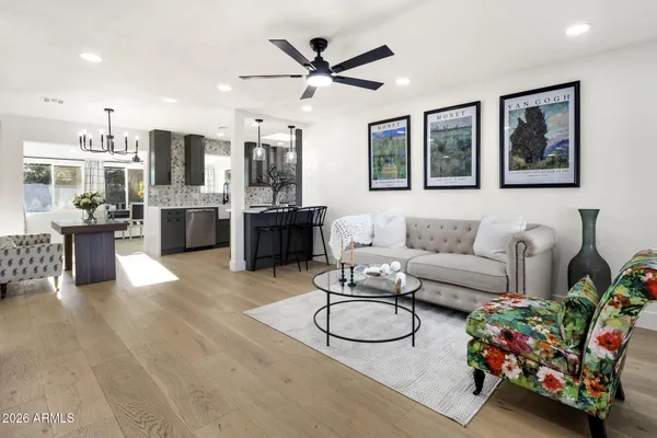 Property Slideshow image 2 of 26 | 627 n 59th pl, Mesa, AZ, 85205