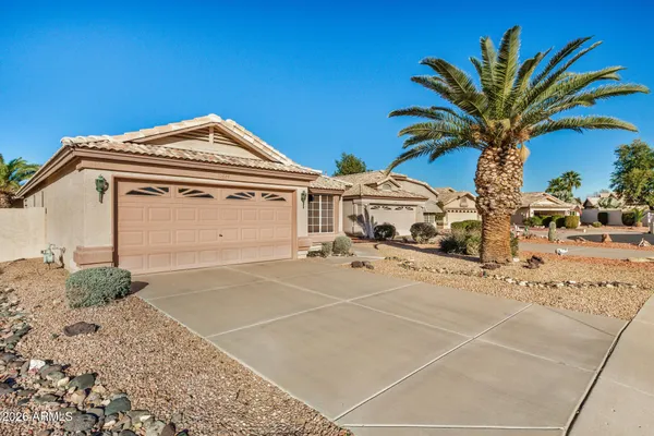 Property Slideshow image 2 of 22 | 10824 w ventana dr e, Peoria, AZ, 85373