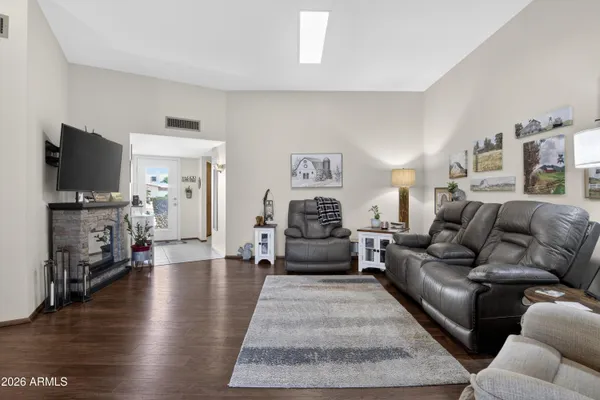 Property Slideshow image 3 of 20 | 17410 n boswell blvd, Sun City, AZ, 85373