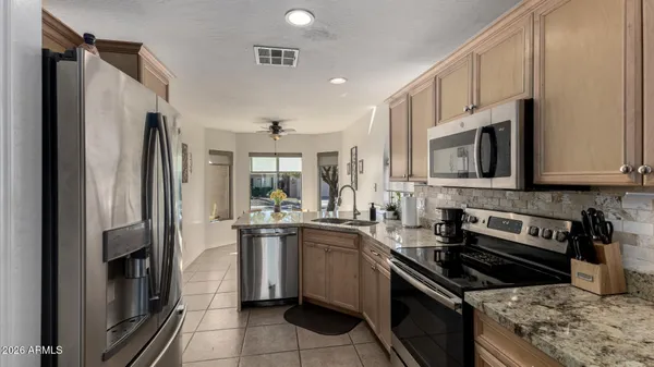 Property Slideshow image 2 of 22 | 23188 w lasso ln, Buckeye, AZ, 85326