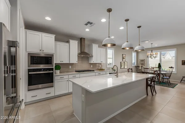 Property Slideshow image 2 of 78 | 7674 w cactus wren way, Florence, AZ, 85132