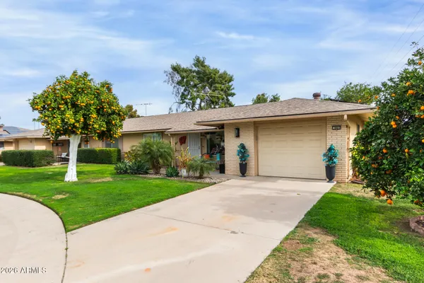 Property Slideshow image 3 of 27 | 9001 n 109th dr, Sun City, AZ, 85351