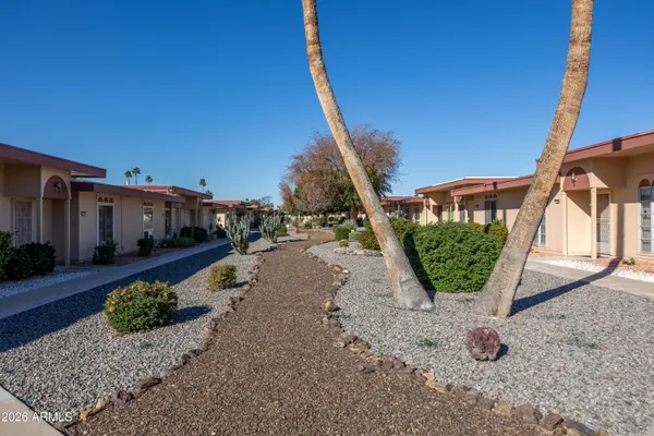 Property Slideshow image 3 of 21 | 13068 n 100th ave, Sun City, AZ, 85351