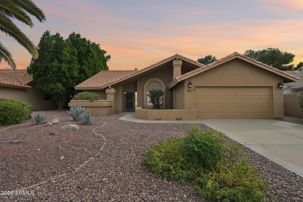 Property Slideshow image 3 of 57 | 19135 n 92nd ave, Peoria, AZ, 85382