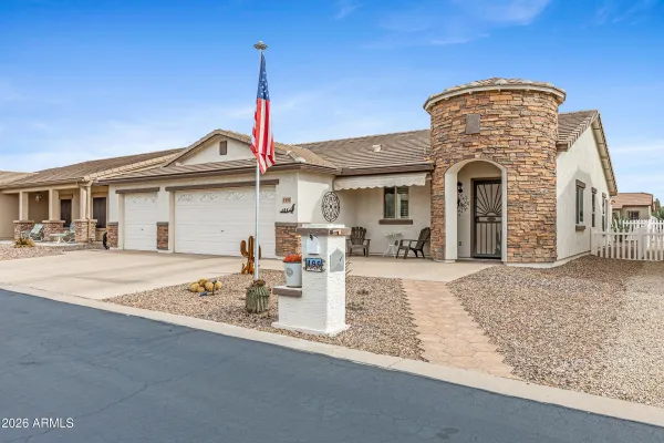 Property Slideshow image 3 of 26 | 2101 s meridian rd 199, Apache Junction, AZ, 85120