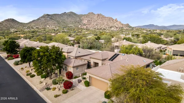 Property Slideshow image 2 of 35 | 6746 e amber sun dr, Scottsdale, AZ, 85266
