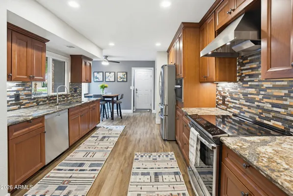 Property Slideshow image 2 of 51 | 9707 w oraibi dr, Peoria, AZ, 85382