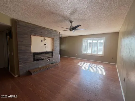 Property Slideshow image 3 of 16 | 13216 n 98th ave j, Sun City, AZ, 85351