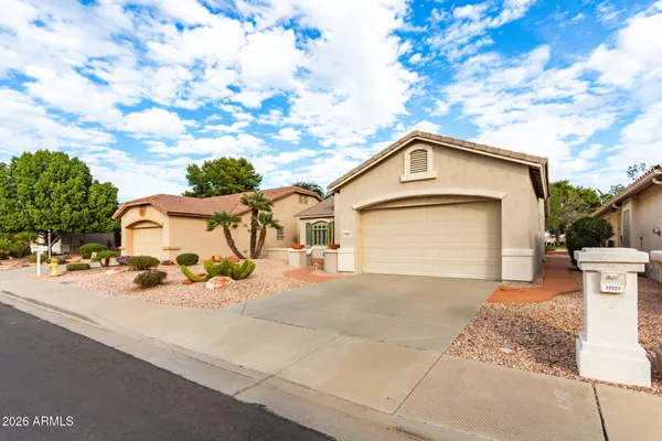 Property Slideshow image 3 of 28 | 17227 n goldwater dr, Surprise, AZ, 85374