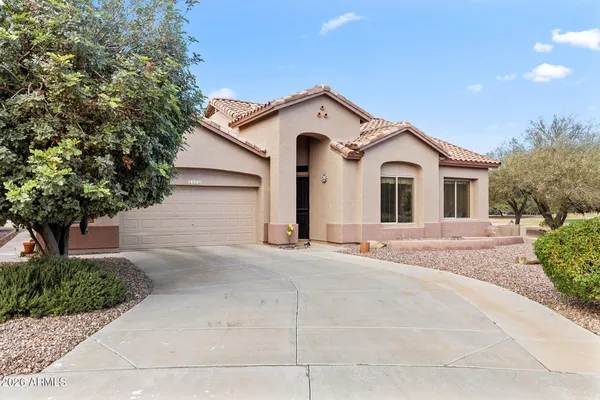 Property Slideshow image 3 of 46 | 4906 s verbena ave, Gilbert, AZ, 85298