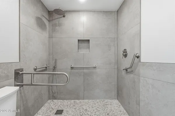 Property Slideshow image 2 of 46 | 639 s 77th st, Mesa, AZ, 85208