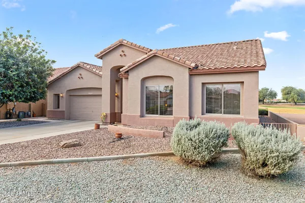 Property Slideshow image 2 of 46 | 4906 s verbena ave, Gilbert, AZ, 85298