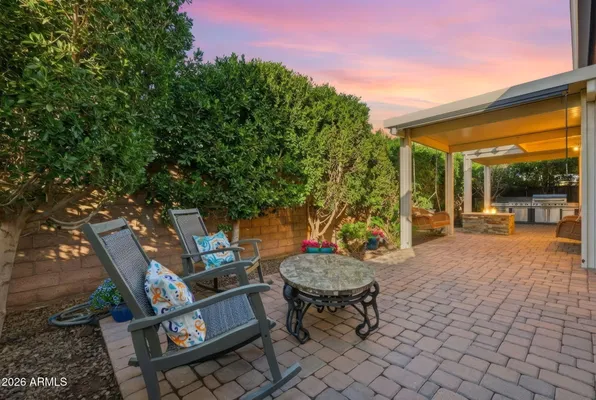 Property Slideshow image 3 of 65 | 210 e bergamot ln, Queen Creek, AZ, 85140