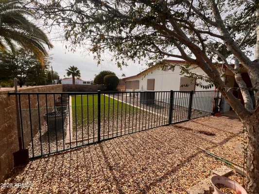 Property Slideshow image 3 of 3 | 25839 s illinois ave, Sun Lakes, AZ, 85248