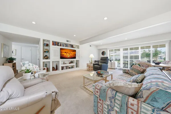 Property Slideshow image 3 of 38 | 10438 w saratoga cir, Sun City, AZ, 85351