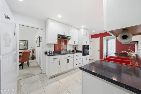 Property Slideshow image 3 of 41 | 10037 w mountain view rd, Sun City, AZ, 85351