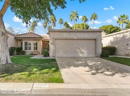 Property Slideshow image 2 of 18 | 19224 n 93rd ave, Peoria, AZ, 85382