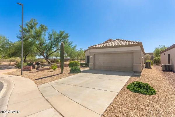 Property Slideshow image 2 of 16 | 17108 n estrella vista dr, Surprise, AZ, 85374