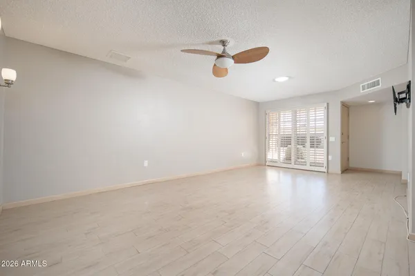 Property Slideshow image 3 of 31 | 13358 w copperstone dr, Sun City West, AZ, 85375