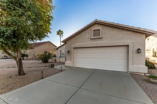 Property Slideshow image 3 of 45 | 6680 s tamarron way, Chandler, AZ, 85249