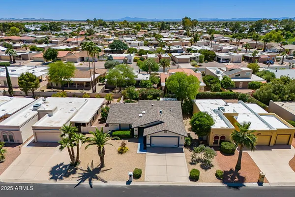 Property Slideshow image 2 of 36 | 9339 e sun lakes blvd, Sun Lakes, AZ, 85248