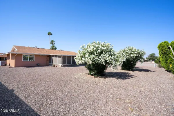 Property Slideshow image 2 of 6 | 9907 w desert forest cir, Sun City, AZ, 85351