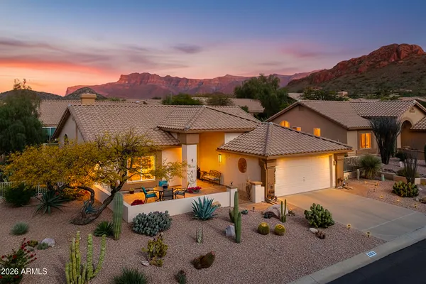 Property Slideshow image 3 of 42 | 8976 e brittle bush rd, Gold Canyon, AZ, 85118