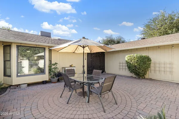 Property Slideshow image 3 of 27 | 18638 n conestoga dr, Sun City, AZ, 85373