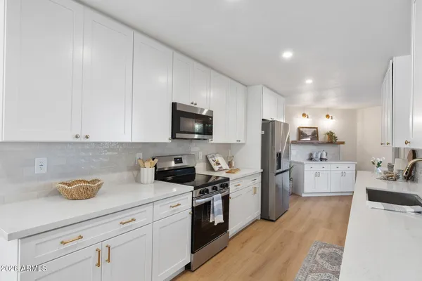 Property Slideshow image 3 of 41 | 10647 w campana dr, Sun City, AZ, 85351