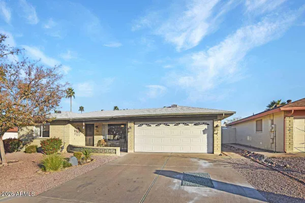 Property Slideshow image 3 of 39 | 4604 e crescent ave, Mesa, AZ, 85206
