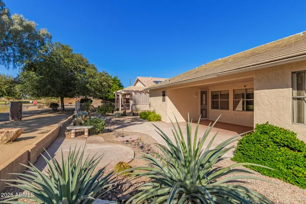 Property Slideshow image 2 of 54 | 17859 w club vista dr, Surprise, AZ, 85374