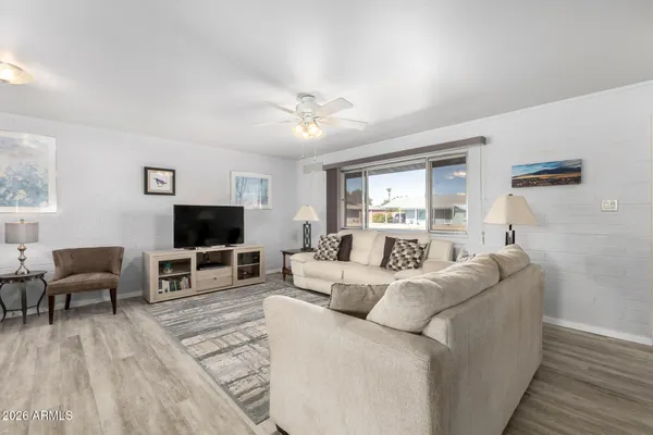 Property Slideshow image 3 of 30 | 10637 w augusta dr, Sun City, AZ, 85351