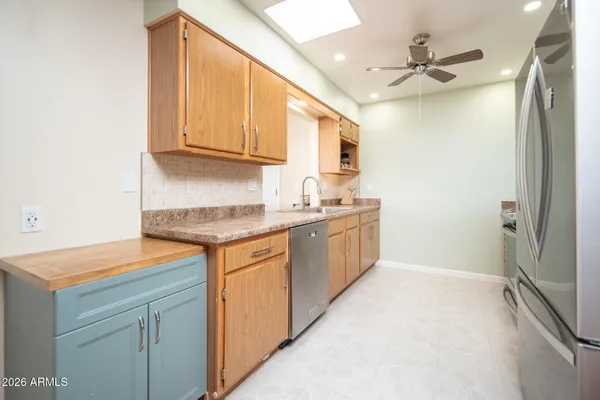 Property Slideshow image 3 of 38 | 9436 w indian hills dr, Sun City, AZ, 85351