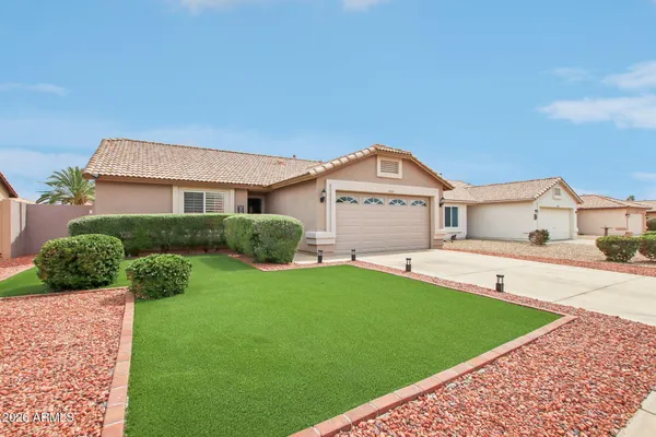 Property Slideshow image 2 of 29 | 10521 w ross ave, Peoria, AZ, 85382