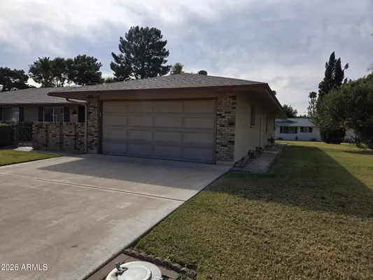 Property Slideshow image 3 of 40 | 10207 w forrester dr, Sun City, AZ, 85351