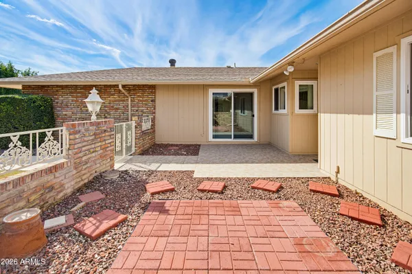 Property Slideshow image 3 of 63 | 10326 w highwood ln, Sun City, AZ, 85373