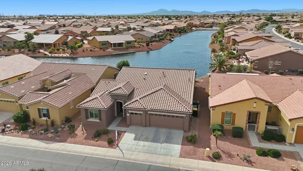 Property Slideshow image 3 of 86 | 41709 w harvest moon dr, Maricopa, AZ, 85138