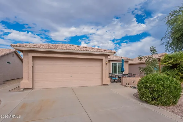 Property Slideshow image 3 of 36 | 1440 e la costa dr, Chandler, AZ, 85249