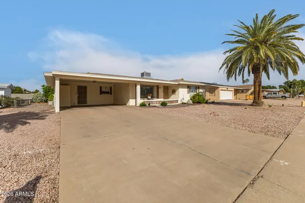 Property Slideshow image 3 of 34 | 6522 e adobe rd, Mesa, AZ, 85205