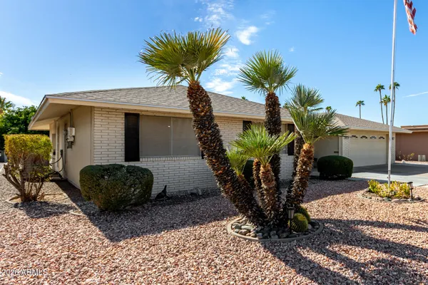 Property Slideshow image 3 of 34 | 9719 w newport dr, Sun City, AZ, 85351