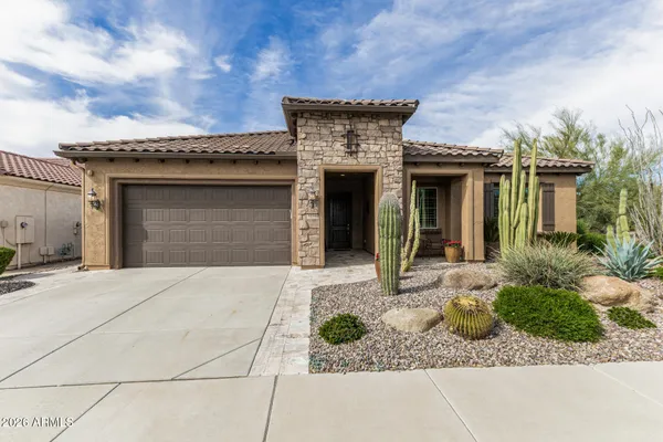 Property Slideshow image 2 of 44 | 4234 n presidential dr, Florence, AZ, 85132