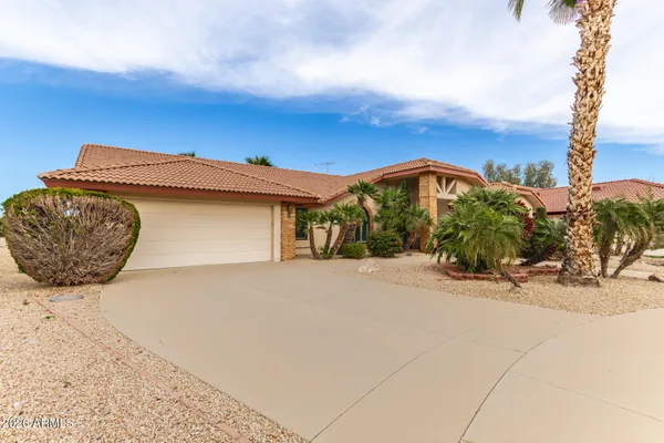 Property Slideshow image 3 of 32 | 14210 w utica ct, Sun City West, AZ, 85375