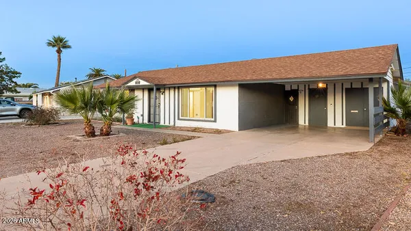 Property Slideshow image 3 of 32 | 11633 n 107th ave, Sun City, AZ, 85351